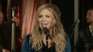 Robert Plant amp Alison Krauss  Cant Let Go Live from Sound Emporium Studios [upl. by Ayanad]