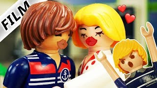 Playmobil Film Deutsch PAPAS BESTER FREUND MIT MAMA ZUSAMMEN BEIM KNUTSCHEN ERWISCHT Familie Vogel [upl. by Enidlarej]