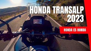 Honda XL750 Transalp 2023 Primeras impresiones por carretera [upl. by Victor]