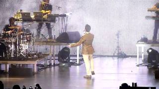 Tarkan HD  Sevdanin son vurusu  Konzert Frankfurt 2011 [upl. by Kahlil]