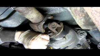 91 Ford ExplorerRanger Transfer Case Removal how to 89 90 92 93 94 95 96 97 98 99 [upl. by Anitsirhk521]