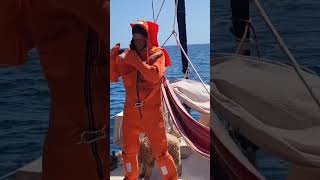 Trying out the survivalsuit on a sailboat [upl. by Hakim]