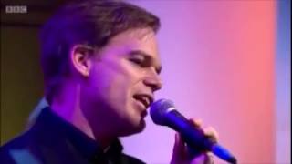 Michael C Hall talks about Bowie and performs Lazarus on Andrew Marr Show October 2016 [upl. by Lecram]