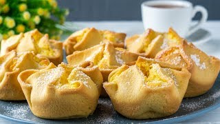 🍨 Italian pastries Soffioni recipe  Homecooked [upl. by Quartis]