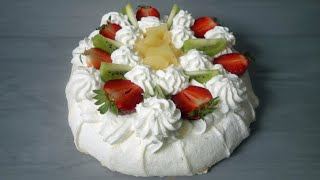 Tort bezowy Pavlova [upl. by Ymmor]