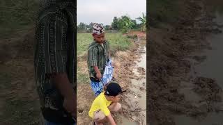 Vidio kocak dan gokil nyaikembang1nyai misteri gerobak sapi 😬 [upl. by Enaj]