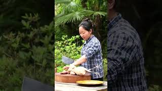 076 Pick some fresh green peppercorns and fry a bowl of peppercorn chicken for your parents to eat [upl. by Aiello]