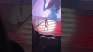 Madison Beer dear society live in Oslo sentrum scene 25februar 2024 [upl. by De604]