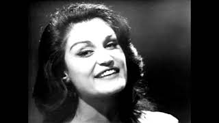 DALIDA  BAMBINO LIVE  EXTRAIT  1958 [upl. by Aleen]