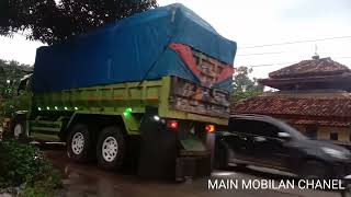 Mobil Truk Tronton panjang sama Truk tangki Mobil Molen Truk pasir Truk oleng dump truck Fuso [upl. by Rinum780]