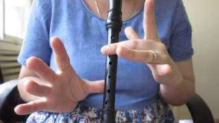 22 Descant Recorder Lesson Suzuki Book 2 The Silent Moon [upl. by Redwine]