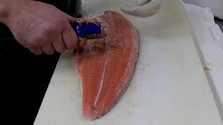 Exos130 removing Pin bones in Salmon [upl. by Hidie]