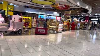 Auckland airport shops auckland newzealand [upl. by Gobert722]