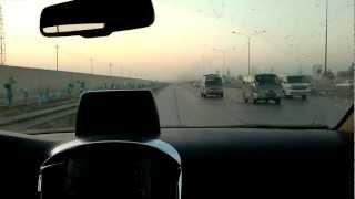 Irak Baghdad  Ghost driver on the highway irakischer Geisterfahrer auf der Autobahn HD [upl. by Brittne]