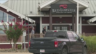 Red Lobster will soon exit from bankruptcy after judge approves sale to new owner [upl. by Ennaear]