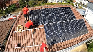 Installation Photovoltaikanlage mit Stromspeicher und Cloudsystem [upl. by Balfore]