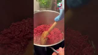 How to make Ragu sauce for lasagna amp pasta صوص البولونيز lasagna italianfood spaghettibolognese [upl. by Nilrem413]