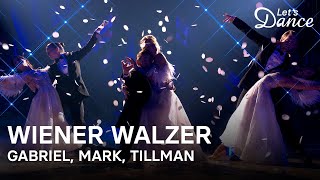 Gruppentanz Wiener Walzer mit Gabriel Kelly Mark Keller amp Tillman Schulz 🕺 💃  Lets Dance 2024 [upl. by Odlonra]