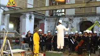 Im Orchester Graben  Konzerttheater mit Camerata Schweiz und Ursus amp Nadeschkin [upl. by Spragens]