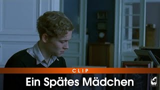 Matthias Schweighöfer singt  Clip aus EIN SPÄTES MÄDCHEN [upl. by Rabjohn]