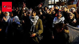 Nach IranAngriff bricht Jubel auf Berliner Demo aus [upl. by Aihtebat]