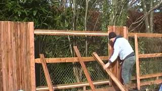 how to align fencing pales perfectly and save time and money [upl. by Inavihs]