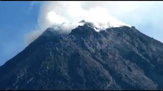 Film dokumenter letusan gunung merapi dan gunung kelud BNPB bagian 1 [upl. by Frulla167]