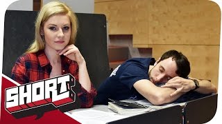 Bachelor oder Master  Mehr Studieren oder schneller arbeiten [upl. by Shanna665]