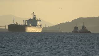 Movimientos barques en la Bahía Algeciras Puesta del Sol [upl. by Aldred799]