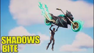 Fortnite New Glider Gameplay  SHADOWS BITE [upl. by Inalawi]