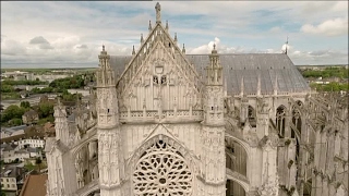 Beauvais la cathédrale inachevée [upl. by Cida177]