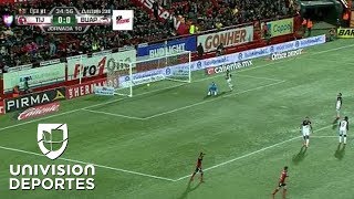 Con regalo de Villalpando el Quick Mendoza le da el 10 a Xolos [upl. by Naesar]