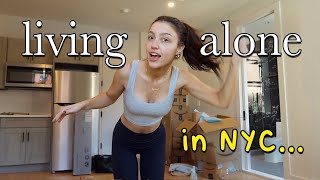 Moving to New York City Alone ★ MOVING VLOGS ep1 [upl. by Sayce]