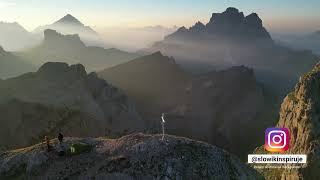 DOLOMITY 😍🏔️📷 Fotografia górka ze szczytu Monte Cernera Nocleg w Dolomitach [upl. by Ahseryt682]