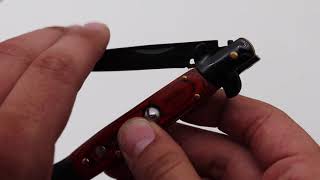 How to Open and Close a Switchblade Knife [upl. by Tate53]