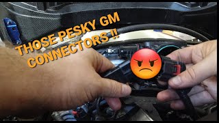 How To Unclip Those Annoying GMChevy Connectors White Red and Gray 20162020 Camaro [upl. by Wiburg]