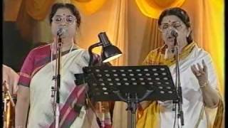 Lata amp Usha Mangeshkar  Aplam Chaplam Live Performance [upl. by Everrs]