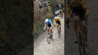 mathieuvanderpoel 🇳🇱 vs 🇧🇪woutvanaert mvdp vanaert vanderpoel redbull cycling bike mtb [upl. by Buchbinder]