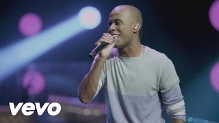 Turma do Pagode  Vale tudo O Som das Multidões Ao Vivo Clipe Oficial [upl. by Aiderfla552]