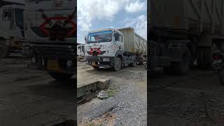 Lodging track aniconltd truckdriver loading [upl. by Kemppe621]