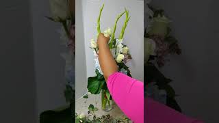 Como hacer un arreglo floral para la iglesia o para una boda [upl. by Turley]