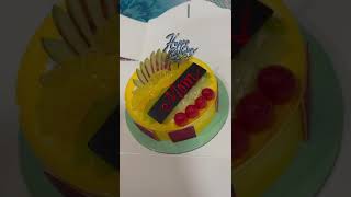 Birthday Cake  Mom  Love ❤️  Bakery  song music lyrics youtubeshorts ytshorts cake [upl. by Amles]