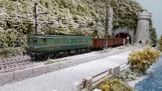 Des Trains et TGV Dans la Neige du Superbe Réseau HO  Club Modélisme Ferroviaire dAlbens  Savoie [upl. by Gene]