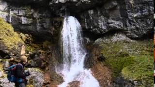 Gordale Scar amp Malham Cove a Yorkshire Dales Walk [upl. by Tandy]