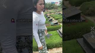 Momen Wanita Obati Rasa Rindu Memanggil Ibunya yang Telah Tiada Langsung Praktik di Kuburan [upl. by Idhem598]