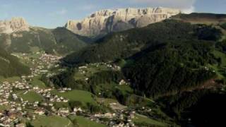 Gröden Südtirol  Val Gardena Alto Adige  Val Gardena South Tyrol [upl. by Oeht]