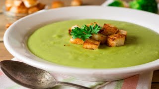 Recette  Soupe de courgette et pommes de terre au Thermomix [upl. by Llennoc]