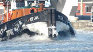 Eisbrecher Wilgum an der Hindenburgschleuse Mittellandkanal icebreaker [upl. by Oruntha]