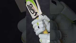 Retro Kahuna Icon Senior Cricket Bat  Kookaburra Cricket [upl. by Billy198]