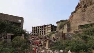 廃墟探索 軍艦島の現在 2013 上陸映像 Gunkanjima completely abandoned island in Japan [upl. by Noland]